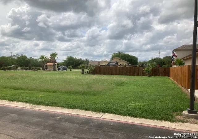 Photo 1 of Sale Pending at 104 Sutton Pl Lot #4, Uvalde, TX 78801 | MLS# 1533955 | Listing updated on 2025-12-17
