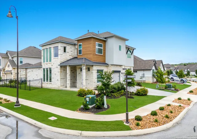 Photo 3 of Sale Pending at 76 Simpatico, Boerne, TX 78006 | MLS# 1582637 | Listing updated on 2025-12-02