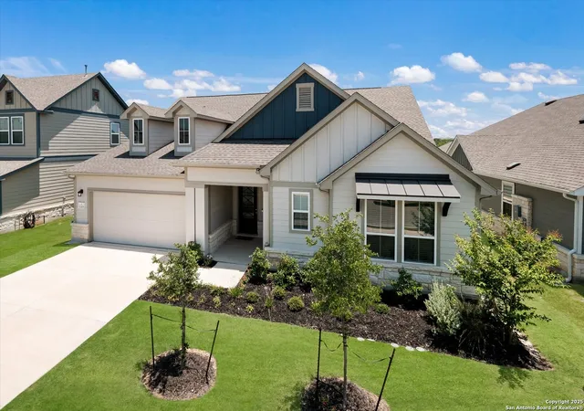 Photo 3 of Sale Pending at 11305 Hollering Pass, Schertz, TX 78154 | MLS# 1607388 | Listing updated on 2026-02-02