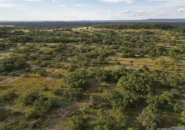 3rd image of 463 Bruin Creek Rd, Bandera, TX 78003 | MLS# 1638708