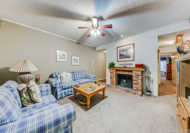Photo 4 of Condo for sale at 4212 Medical Dr #1407, San Antonio, TX 78229 | MLS# 1664864 | Listing updated on 2025-12-19