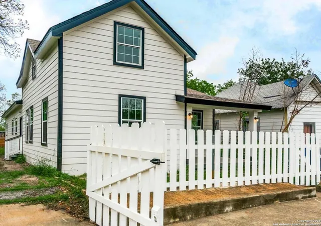 1st image of 941 W Myrtle St, San Antonio, TX 78212 | MLS# 1677162