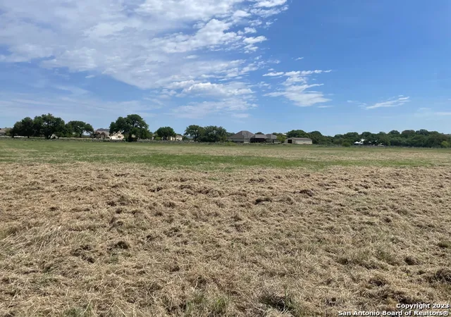 4th image of 327 Salt Grass Trail, Bandera, TX 78003 | MLS# 1677405