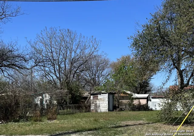 Photo 2 of Land for sale at 413 E Lubbock, San Antonio, TX 78204 | MLS# 1681800 | Listing updated on 2026-02-28