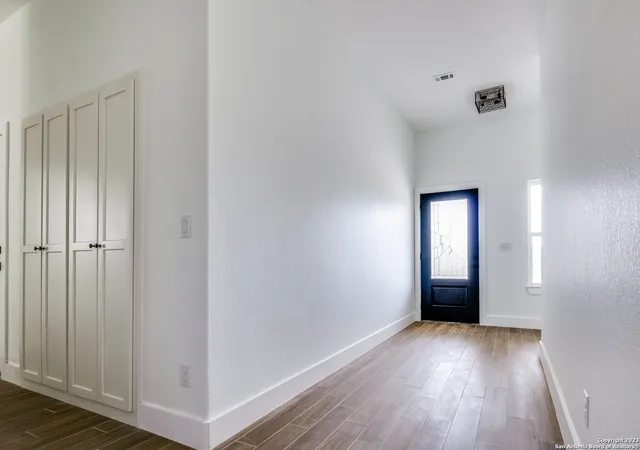2nd image of 422 S Calvin Barrett, Blanco, TX 78606 | MLS# 1683926