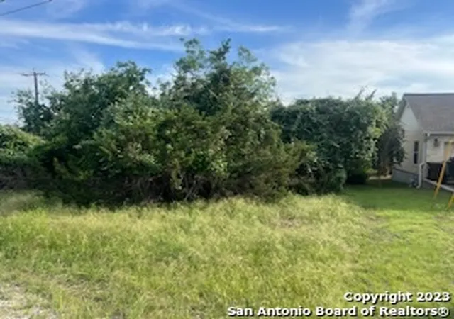 Photo 3 of Land for sale at 25823 White Eagle Dr, San Antonio, TX 78260 | MLS# 1688585 | Listing updated on 2026-04-05