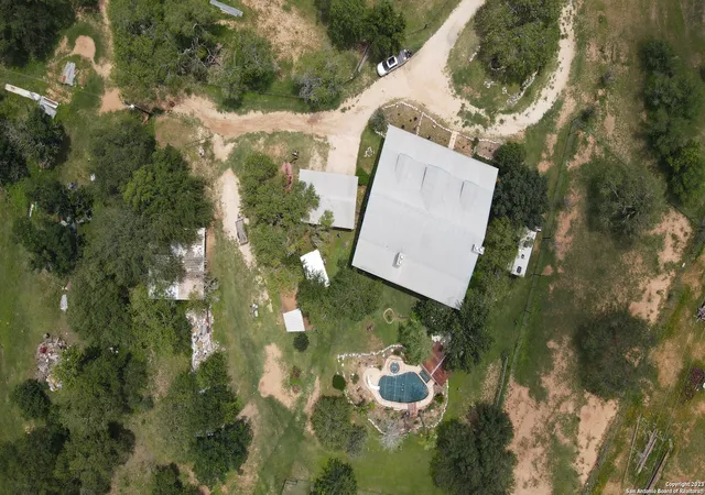 Photo 3 of Single family home for sale at 8389 E Loop 1604 S, Adkins, TX 78101 | MLS# 1694076 | Listing updated on 2025-10-19