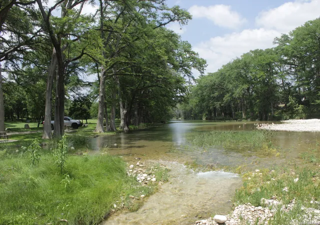 40th image of 28 N River Pl Rd, Rio Frio, TX 78879 | MLS# 1696153
