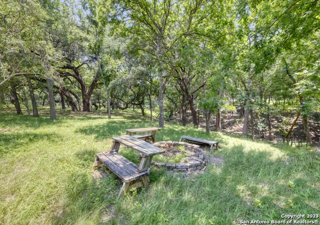 4th image of 28 N River Pl Rd, Rio Frio, TX 78879 | MLS# 1696153