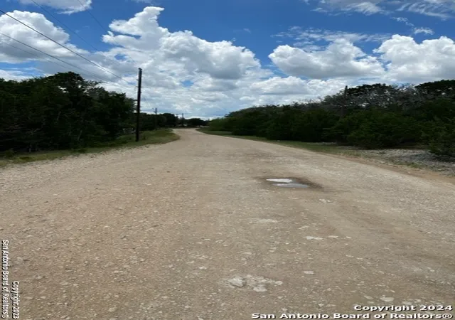 Photo 3 of Sale Pending at 398 Atascosa Rd, Bandera, TX 78003 | MLS# 1696877 | Listing updated on 2025-10-28