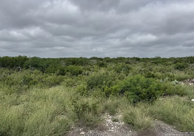 Land for sale at 675 Legend Hls, Uvalde, TX 78801 | MLS# 1698842
