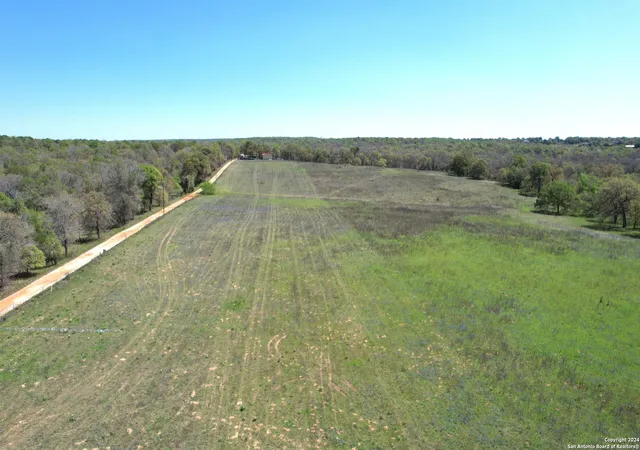 4th image of 13746 Fm 539, La Vernia, TX 78121 | MLS# 1700846