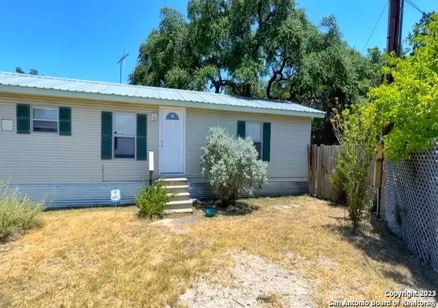3rd image of 568 Orbit Dr, Canyon Lake, TX 78133 | MLS# 1704313
