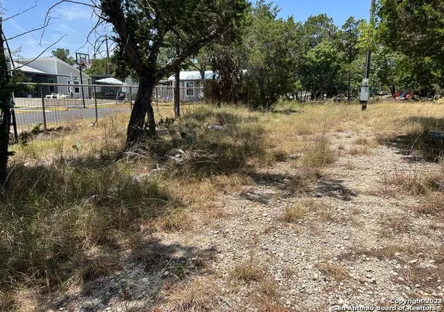 Photo 2 of Land for sale at 619 Cactus Flower, Canyon Lake, TX 78133 | MLS# 1709015 | Listing updated on 2026-07-23