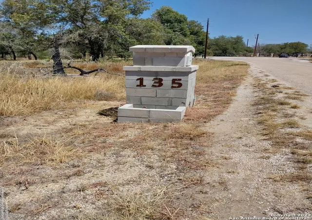 Photo 4 of Land for sale at 135 Cr 784, Natalia, TX 78059 | MLS# 1709201 | Listing updated on 2025-07-04