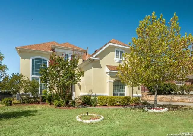 Photo 2 of Single family home for sale at 18223 Branson Falls, San Antonio, TX 78255 | MLS# 1712645 | Listing updated on 2026-04-21