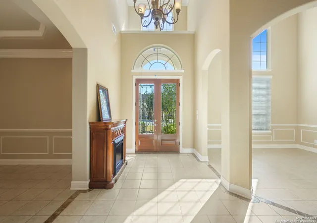 Photo 4 of Single family home for sale at 18223 Branson Falls, San Antonio, TX 78255 | MLS# 1712645 | Listing updated on 2026-04-21