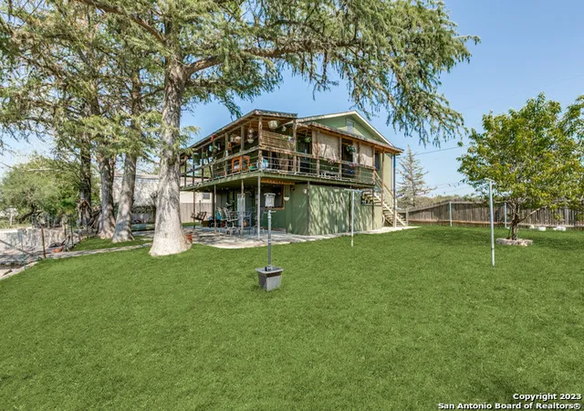 2nd image of 701 Lakeshore Dr, Bandera, TX 78003 | MLS# 1717487