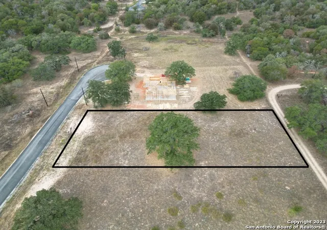 Photo 2 of Land for sale at 140 Timber Hts, La Vernia, TX 78121 | MLS# 1719307 | Listing updated on 2025-03-09