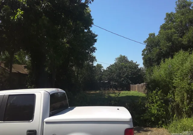 1st image of 112 Del Valle Alley, San Antonio, TX 78207 | MLS# 1719659