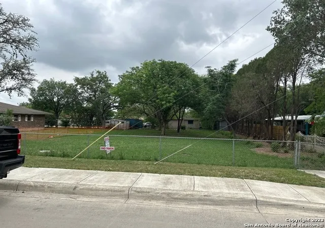 4th image of 5310 Hayden Dr, San Antonio, TX 78242 | MLS# 1719867