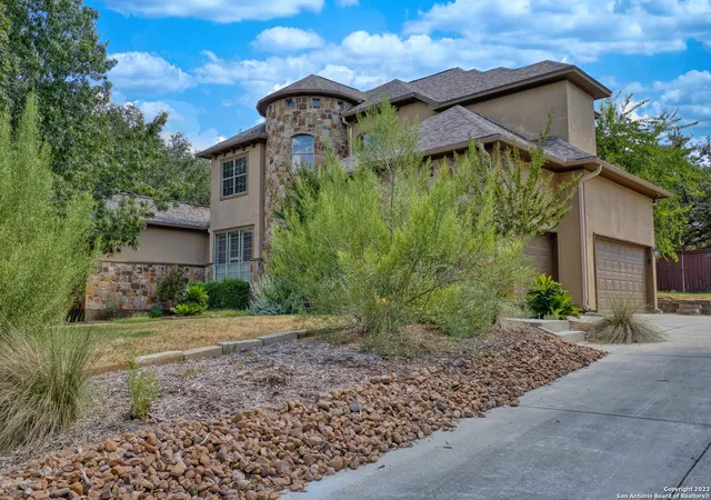 Photo 1 of Sale Pending at 26339 Hackney Ln, San Antonio, TX 78260 | MLS# 1720118 | Listing updated on 2025-09-09