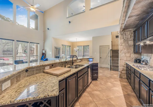 Photo 4 of Sale Pending at 26339 Hackney Ln, San Antonio, TX 78260 | MLS# 1720118 | Listing updated on 2025-09-09