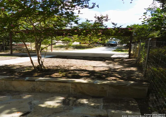 3rd image of 160 Jones Beach Dr, Pipe Creek, TX 78063 | MLS# 1720616