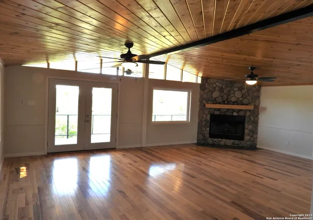 5th image of 160 Jones Beach Dr, Pipe Creek, TX 78063 | MLS# 1720616
