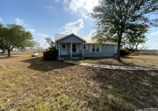 2nd image of 2667 County Road 134, Floresville, TX 78114 | MLS# 1721149