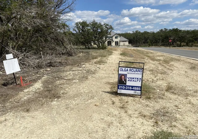 Photo 1 of Land for sale at 644 Annabelle Ave, Bulverde, TX 78163 | MLS# 1724361 | Listing updated on 2025-07-28