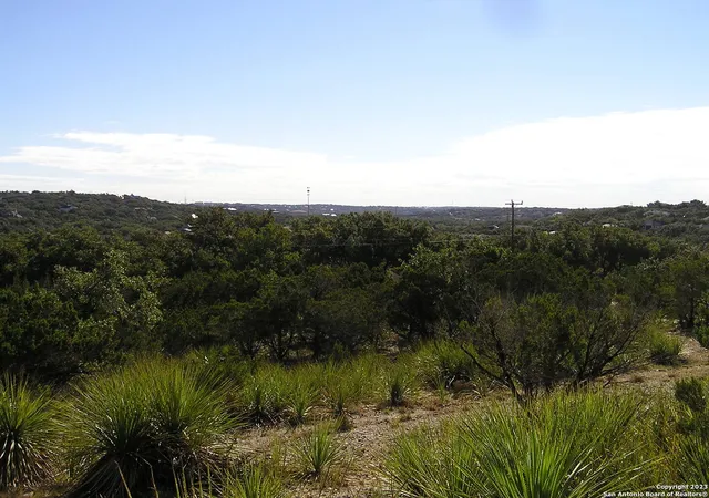 Photo 3 of Sale Pending at 607 Solo St, San Antonio, TX 78260 | MLS# 1726232 | Listing updated on 2025-11-17