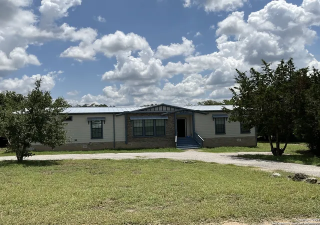 Photo 1 of Manufactured home for sale at 269 Rangeland Rd, Blanco, TX 78606 | MLS# 1728459 | Listing updated on 2026-02-14