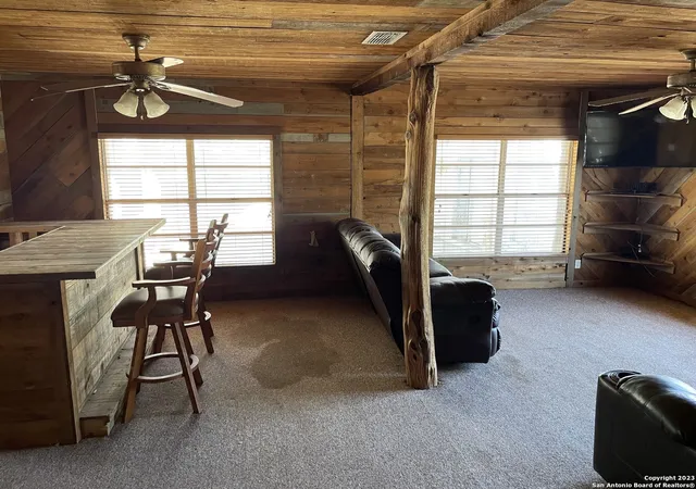 5th image of 436 Pr 7503, Moore, TX 78057 | MLS# 1729566