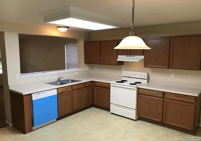 Homes for sale in San Antonio, TX | 131 Booker Palm, San Antonio, TX 78239 | MLS# 1729644