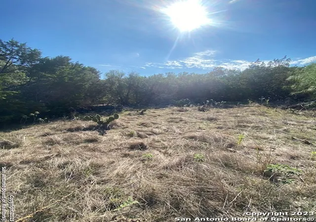 Photo 1 of Sale Pending at 2576 Robin Hood Dr, Canyon Lake, TX 78133 | MLS# 1731347 | Listing updated on 2026-02-04