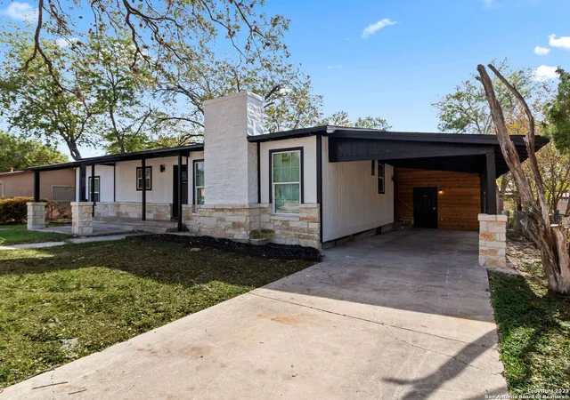 Homes for sale in San Antonio, TX | 444 Beverly Dr, San Antonio, TX 78228 | MLS# 1733873