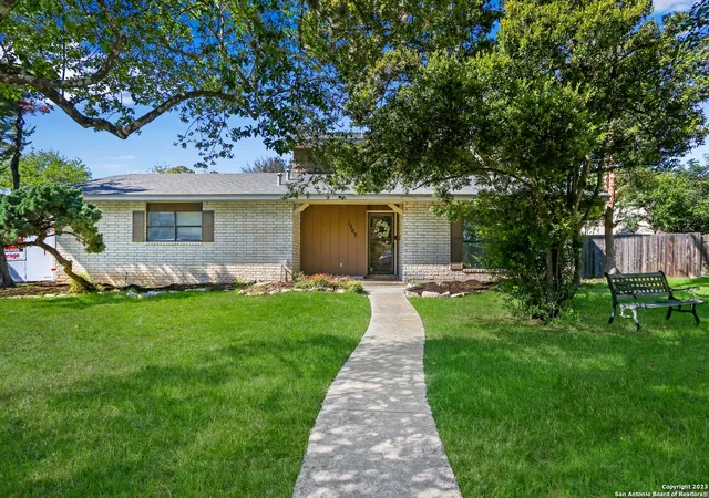 Photo 1 of Sale Pending at 1703 Autumn Woods St, San Antonio, TX 78232 | MLS# 1734122 | Listing updated on 2025-12-22
