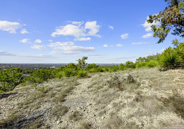 Photo 1 of Land for sale at 811 Lexington Pass, Canyon Lake, TX 78133 | MLS# 1736309 | Listing updated on 2025-06-30