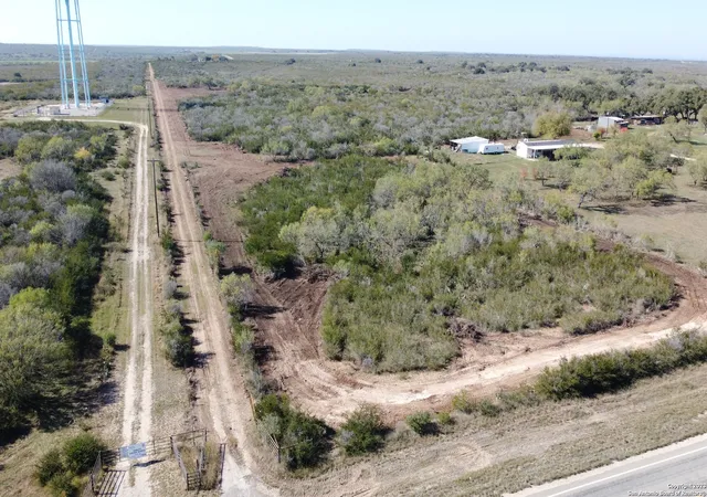 Photo 3 of Land for sale at Fm 462 S S Fm 462, Hondo, TX 78861 | MLS# 1738377 | Listing updated on 2025-12-19