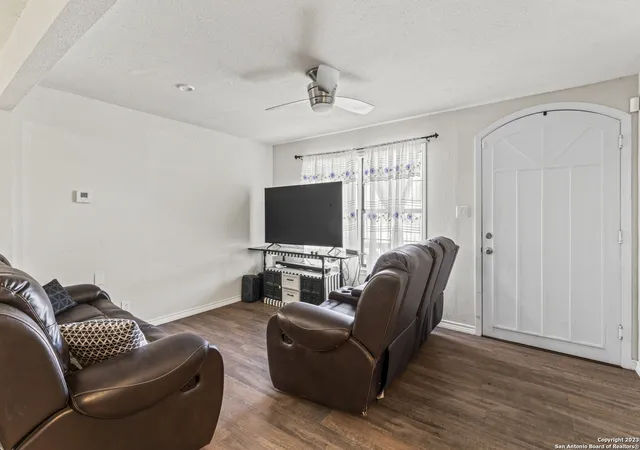 Photo 4 of Single family home for sale at 9428 Sunny Hill, San Antonio, TX 78263 | MLS# 1738794 | Listing updated on 2025-10-30