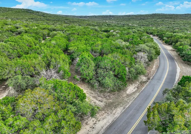 3rd image of 10033 Lime Creek Rd, Leander, TX 78641 | MLS# 1745868