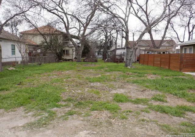 Photo 1 of Sale Pending at 119 Buford, San Antonio, TX 78202 | MLS# 1745945 | Listing updated on 2026-04-26