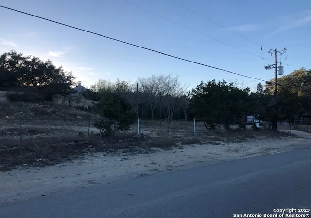 Photo 1 of Land for sale at 435 Glenn Dr, Canyon Lake, TX 78133 | MLS# 1747152 | Listing updated on 2025-11-10