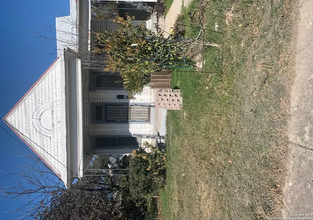 2nd image of 1401 Monterey St, San Antonio, TX 78207 | MLS# 1747716