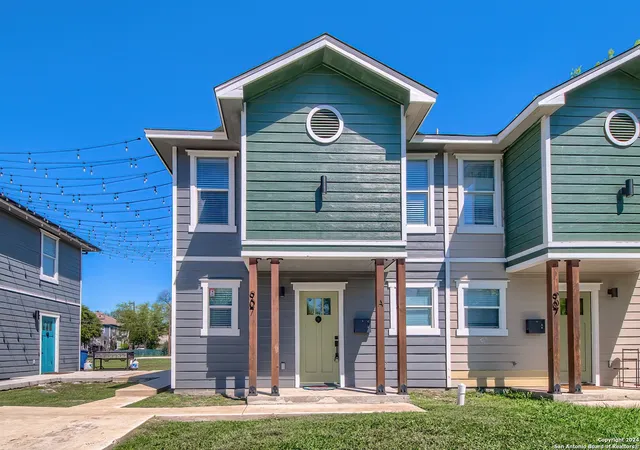 1st image of 907 Dawson St, San Antonio, TX 78202 | MLS# 1751546