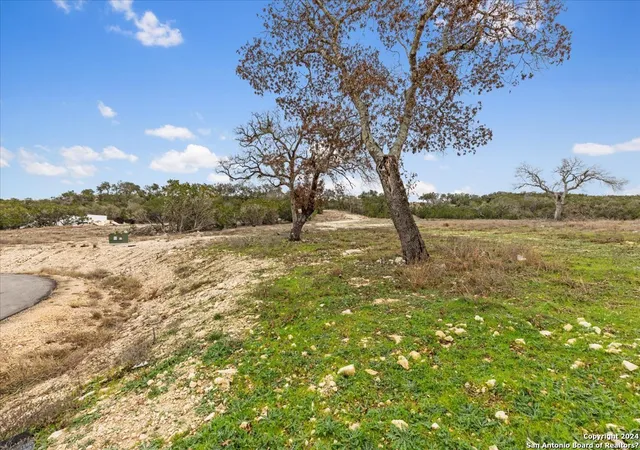 Photo 1 of Land for sale at 906 Blueridge Vw, Canyon Lake, TX 78133 | MLS# 1752623 | Listing updated on 2025-06-27