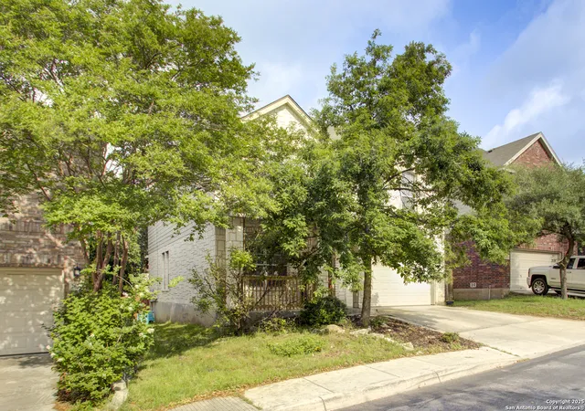 Photo 2 of Single family home for sale at 26723 Redstone Hill, San Antonio, TX 78261 | MLS# 1755045 | Listing updated on 2025-06-30