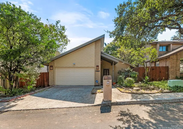 Photo 2 of Manufactured home for sale at 3462 River Path, San Antonio, TX 78230 | MLS# 1756056 | Listing updated on 2026-02-24