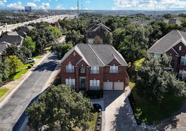 33rd image of 20803 Wild Springs Dr, San Antonio, TX 78258 | MLS# 1760786